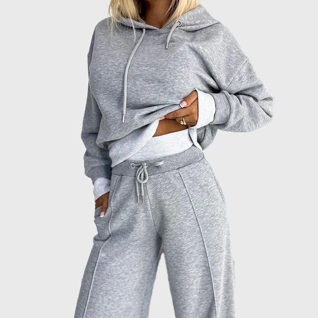 Arabella - Women's Hooded Two-Piece Set