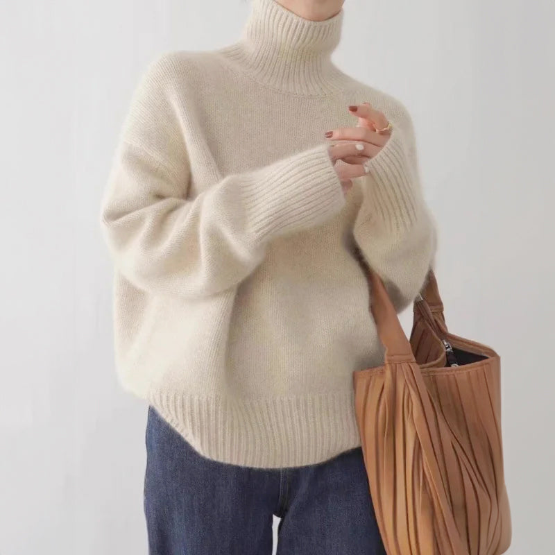 Isabelle - Women's Oversized Turtleneck Knit Sweater