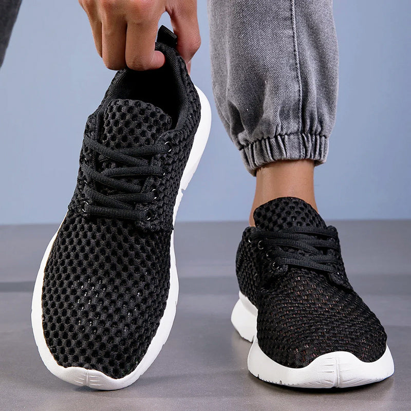 Mateo - Men's AirMesh Lace-Up Walking Sneakers