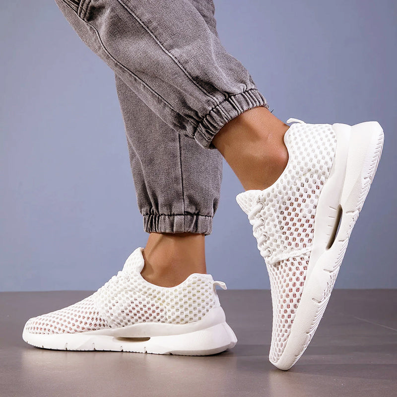 Mateo - Men's AirMesh Lace-Up Walking Sneakers