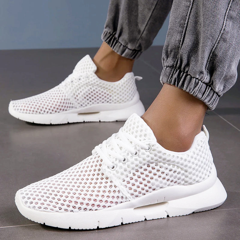 Mateo - Men's AirMesh Lace-Up Walking Sneakers