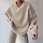 Quinn - Women's Oversized V-Neck Pullover
