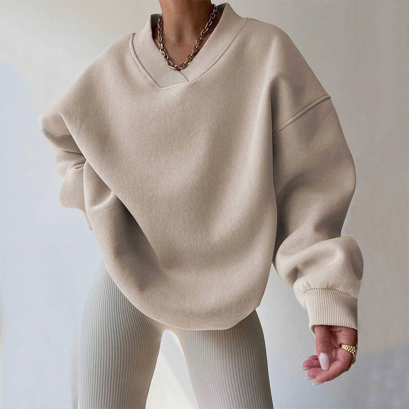 Quinn - Women's Oversized V-Neck Pullover