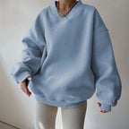 Quinn - Women's Oversized V-Neck Pullover