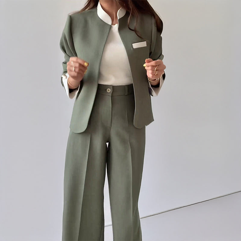 Adelaide - Women's Oversized Collarless Blazer & Pleated Trouser Suit