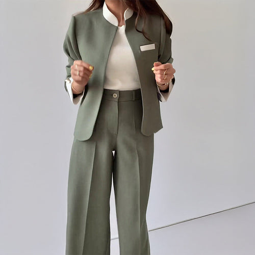 Adelaide - Women's Oversized Collarless Blazer & Pleated Trouser Suit