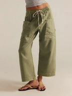 Cora - Women's Cargo Pants with Oversized Patch Pockets