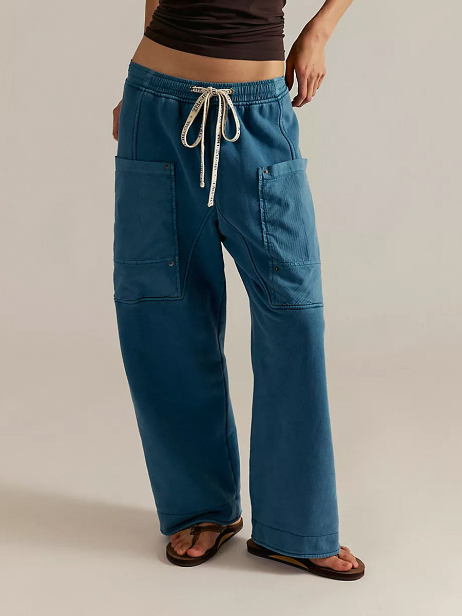 Cora - Women's Cargo Pants with Oversized Patch Pockets