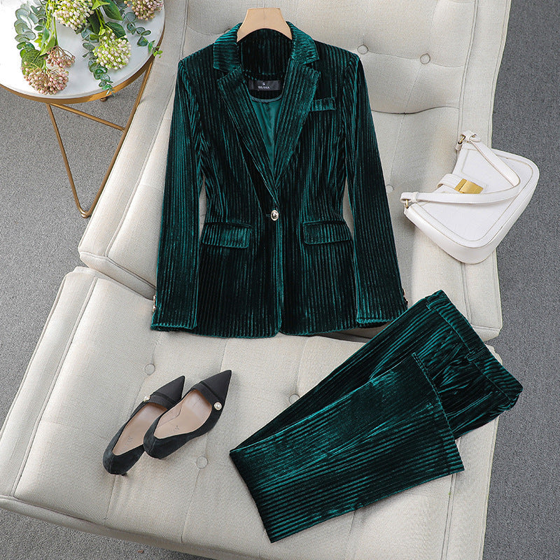 Cordelia - Women's Pleated Velvet Blazer and Tapered Pant Set