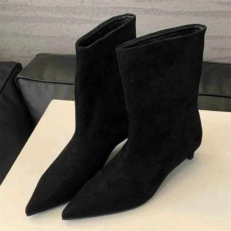 Elsie - Women's Pointed-Toe Ankle Boots