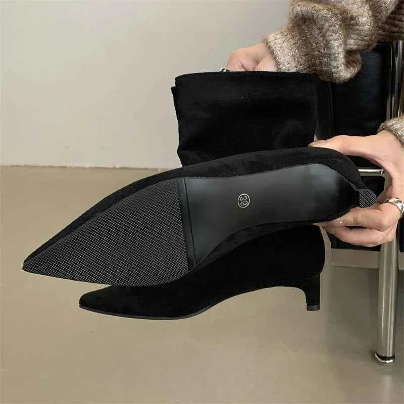 Elsie - Women's Pointed-Toe Ankle Boots