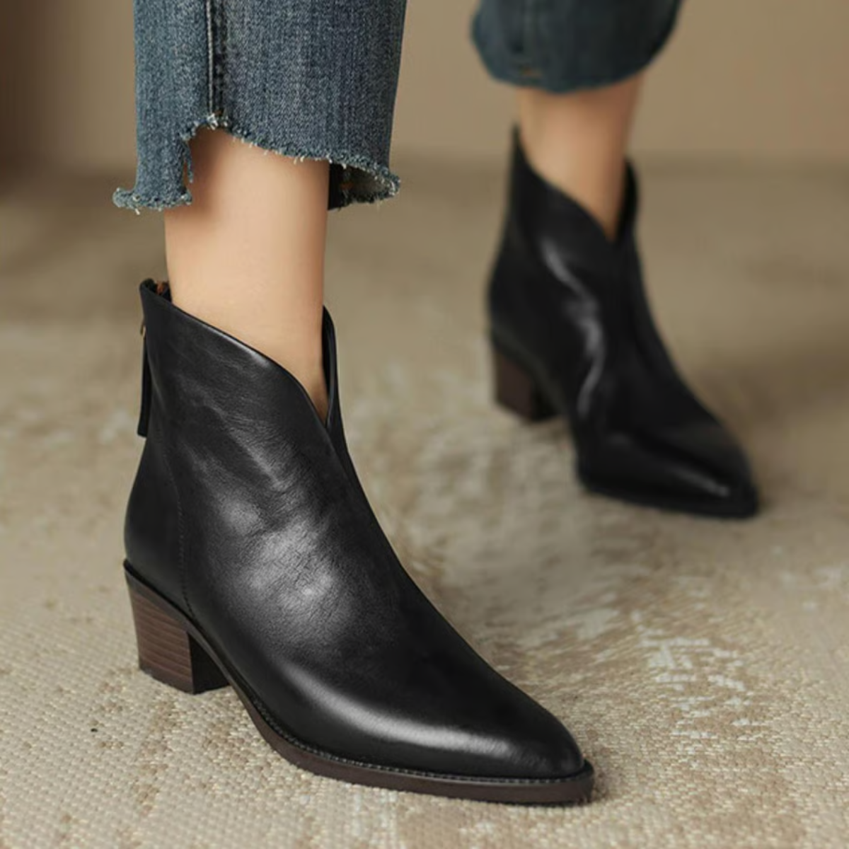 Evelyn - Women's Pointed-Toe Ankle Boots with Block Heel