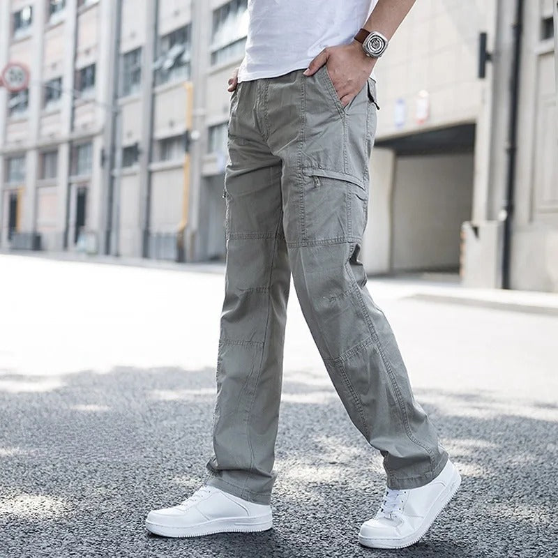 Griffin - Men's Relaxed-Fit Cargo Pants with Multi-Pocket Design
