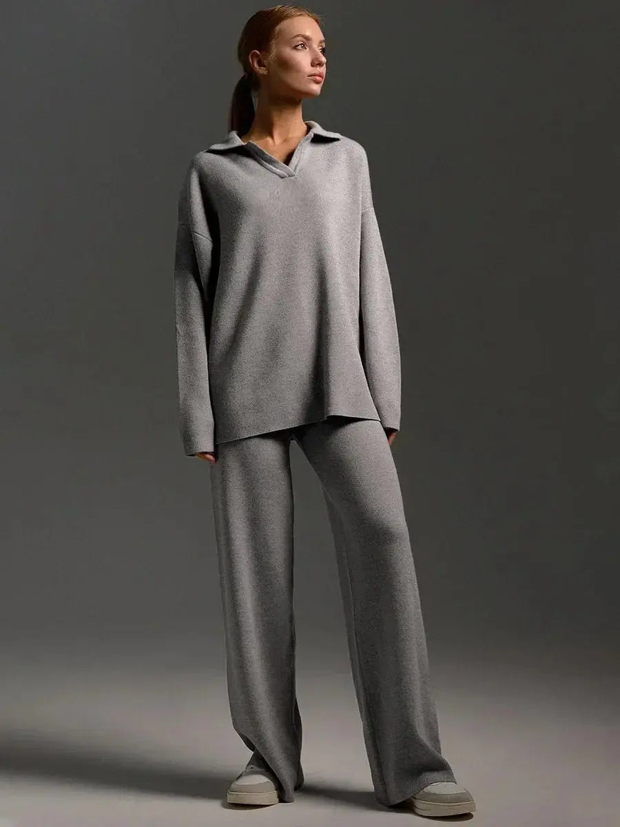 Helena - Women's Notch-Collar Oversized Top with Wide-Leg Trousers