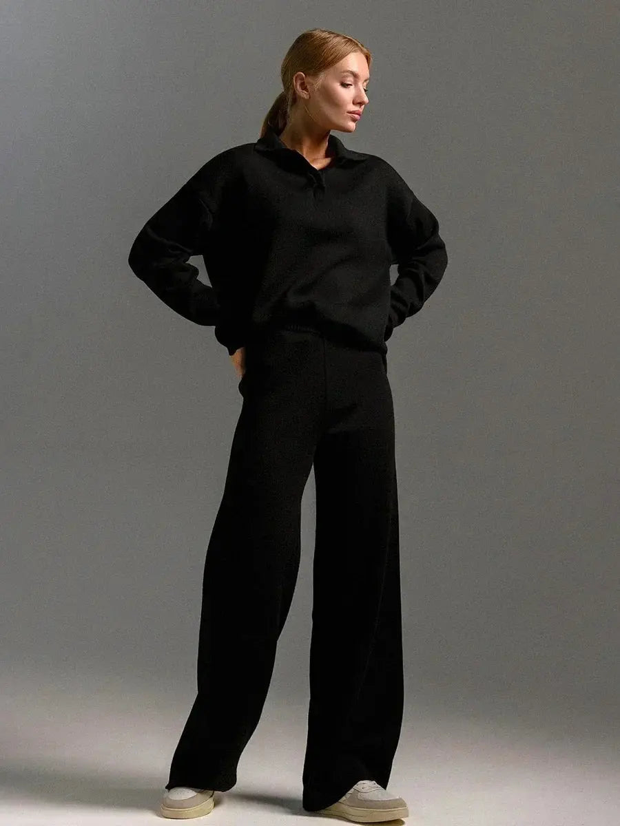 Helena - Women's Notch-Collar Oversized Top with Wide-Leg Trousers