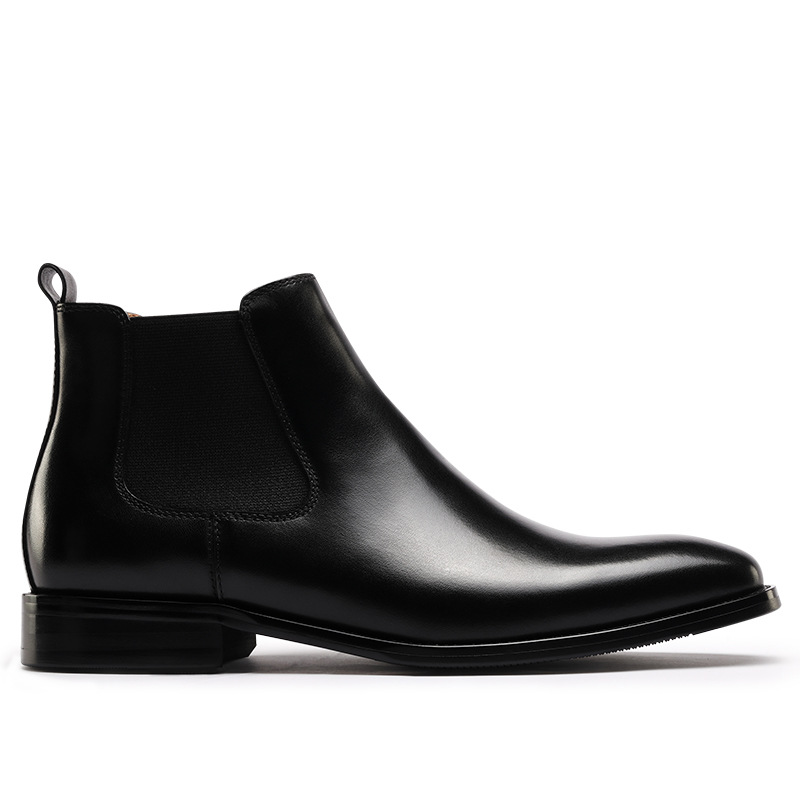 Logan - Men's Pointed-Toe Leather Chelsea Boots
