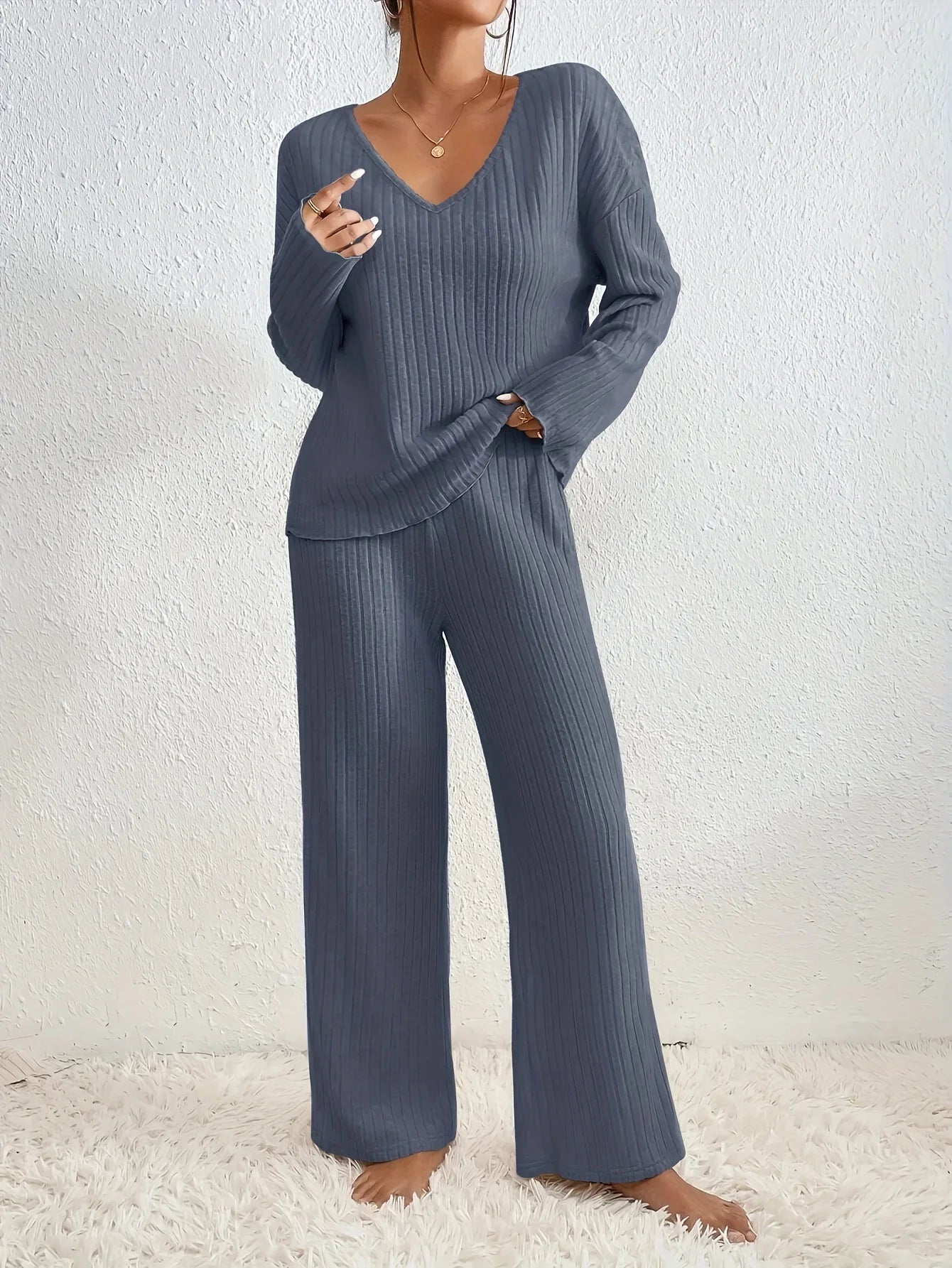 Lydia - Women's Vertical-Ribbed Knit Loungewear Set