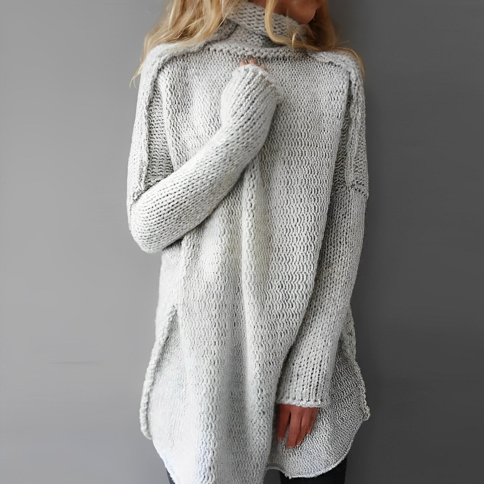 Marley - Women's Oversized Chunky Knit Turtleneck Sweater